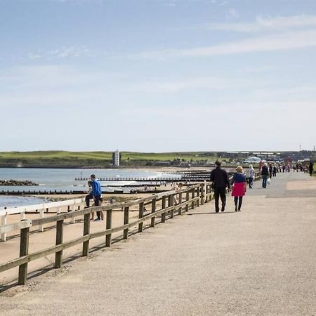 Lovely 2 Bed Apartment Close To Aberdeen Beach! Exterior foto